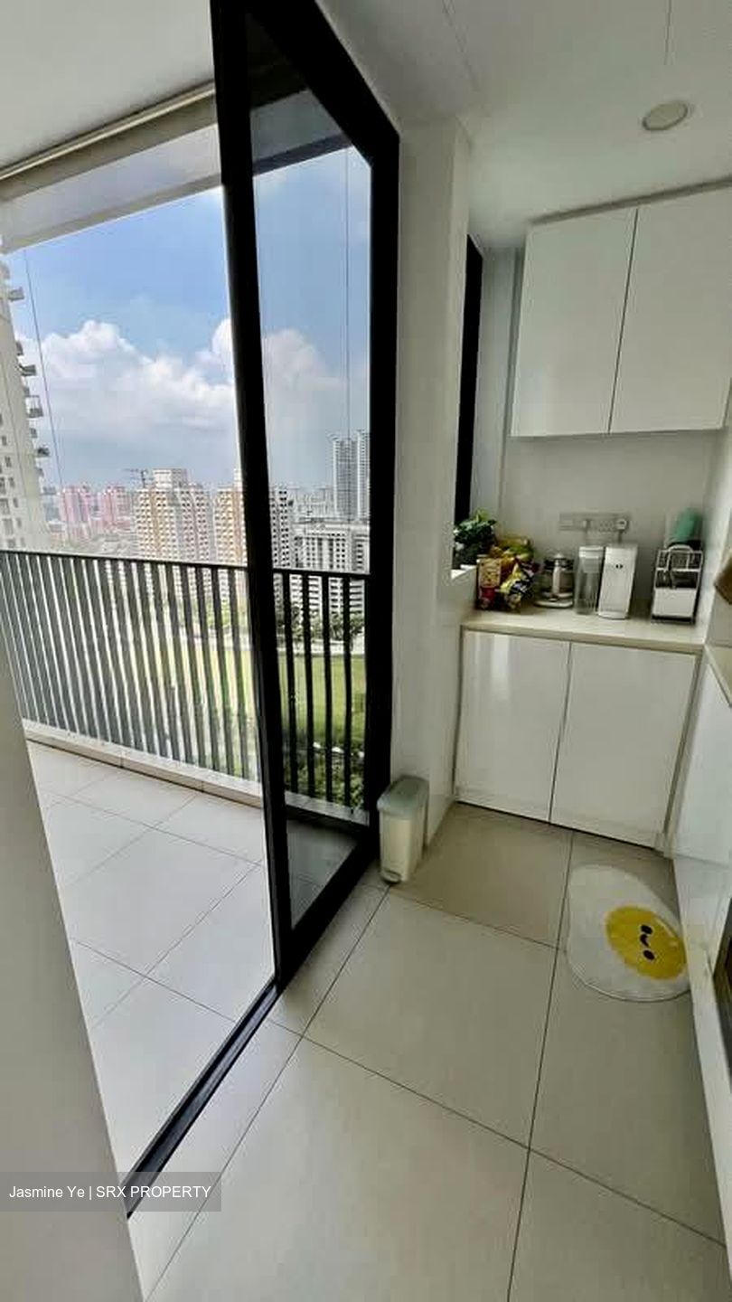 Sky Vue (D20), Condominium #568618221